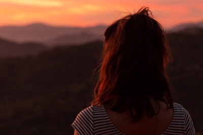 3 saylı uşaq evində yeniyetmə intihara cəhd edib