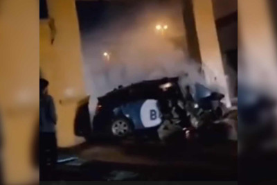 Ramanada “Prius” beton tağa çarpılıb