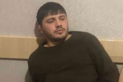 Ailə üzvlərini öldürən gənc oğlan barəsində prokuror danışıb