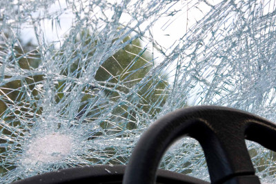 Nərimanovda 19 yaşlı oğlanı avtomobil vurub