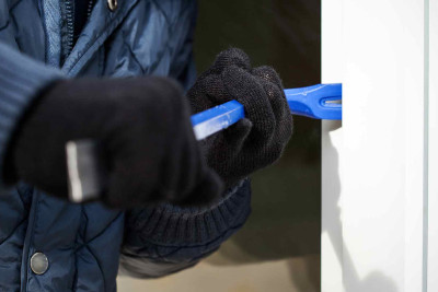 Hövsanda bir nəfərə qarşı soyğunçuluq edilib