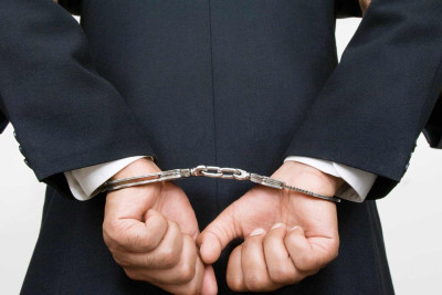 Qaradağ rayonu İcra Hakimiyyətinin nümayəndəsi rüşvət üstündə tutulub