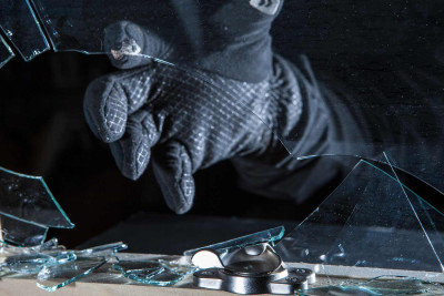 M.Ə.Rəsulzadə qəsəbəsində oğurluq: 4 nəfər saxlanılıb