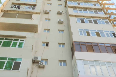 “Dəmiryolçular binası”nın sakinlərinə bir aydır ki, isti su verilmir – VİDEO