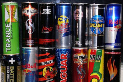 Nizamidə mağazadan enerji içkiləri oğurlanıb