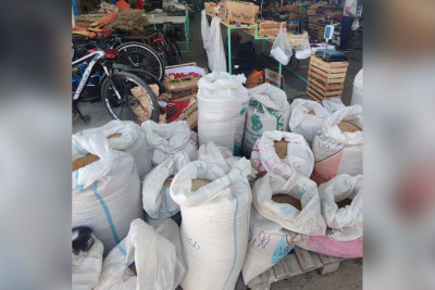 Lökbatan bazarında qayda pozuntuları aşkarlanıb