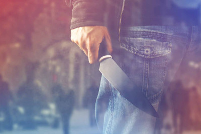 Sabunçuda dava bıçaqlanma ilə yekunlaşıb