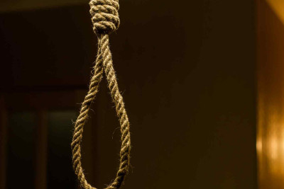 Pirşağıda gənc oğlan intihar edib