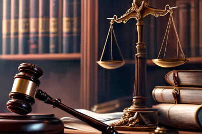 Supermarketdə spirtli içkiləri sındıran şəxsə hökm oxunub