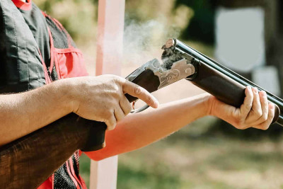 Vətəndaşlar qanunsuz saxlanılan odlu silahları polisə təhvil veriblər