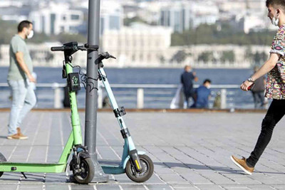 Nərimanov rayonunda yeniyetmə skuter oğurlayıb