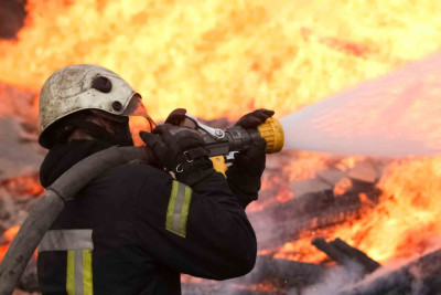 Sabunçuda doqquzmərtəbəli binada yanğın olub
