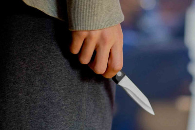 Zabratda gənc oğlan naməlum şəxs tərəfindən bıçaqlanıb