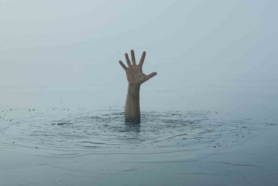 Sabunçu rayonunda batan insan xilas olunub