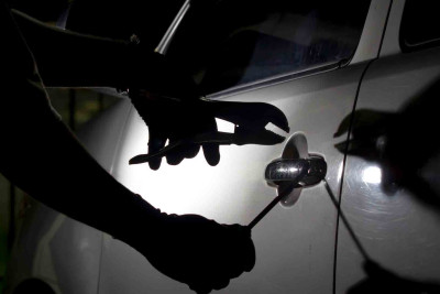 Yasamal rayonunda avtomobil qaçırılıb