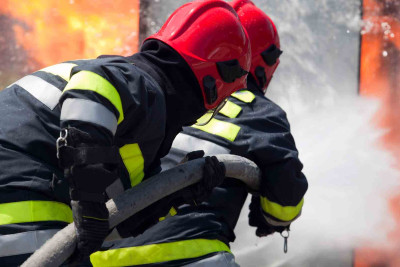 Sabunçuda 200 kv.m sahəsi olan market yanıb