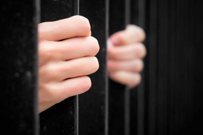 Səbaildə oğurluqda şübhəli bilinən 3 nəfər tutulub