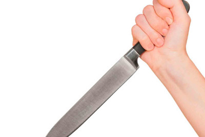 Atasını öldürən qızın işi məhkəməyə göndərilib