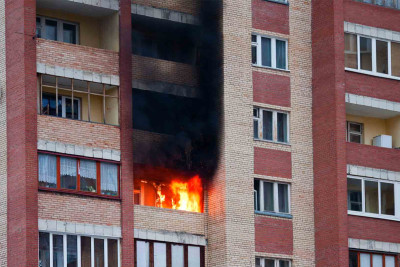 Qaradağ rayonunda mənzildə yanğın olub