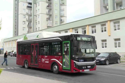 Avtomobil zolaqlarına çıxan avtobus sürücüləri də cərimələnəcəklər? – AÇIQLAMA