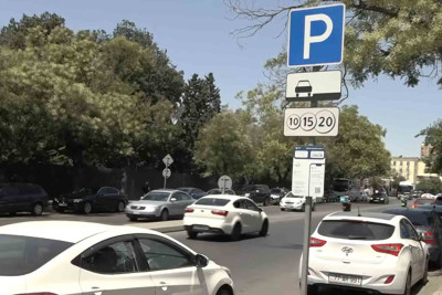 Parkinq SMS-nə görə 10 qəpik ödənilməlidir: sürücülər yeni qaydalardan narazıdırlar – VİDEO