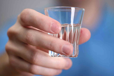 Nizami rayonunda ahıl qadın zəhərlənərək ölüb