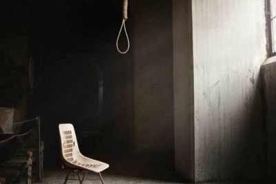 Ruhi xəstə Bakıda tövlədə özünü asıb