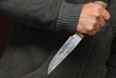 Restoranda dizaynerin boğazı kəsilib