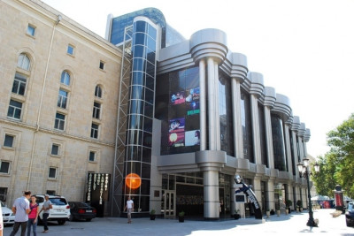 Gənc Tamaşaçılar Teatrı yeni teatr mövsümünə hazırlaşır