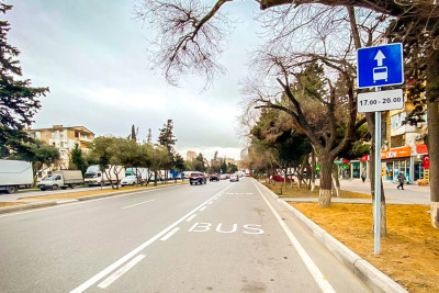 Avtobus zolağına nə zaman daxil olmaq olar?