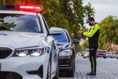 Bakıda “parkovşik”lərə qarşı reyd keçirilib