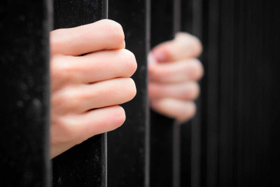 Abşeronda ödəmə terminalı qarət olunub