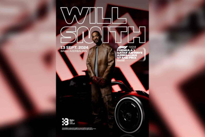 Uill Smit Bakıya gəlir