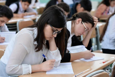 Orta keçid balı 600-dən çox olan ali məktəblərin adları açıqlanıb