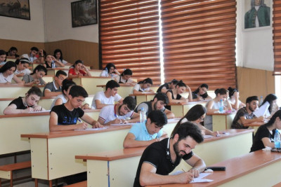 “17.000 məzun ərizə verməyib” - Məleykə Abbaszadə imtahanlar haqqında daşınıb