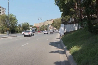 Gəncə prospektində piyadalar təhlükə ilə üz-üzədir