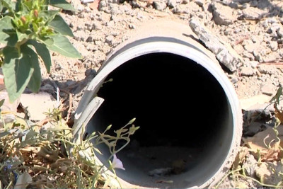 Badamdarda sakinlər çirkab sularının qoxusundan əziyyət çəkirlər – VİDEO