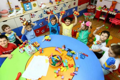 Dövlət uşaq bağçalarında yer problemi – Yeni bağçalar tikiləcək?