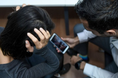 Şantaj yolu ilə qadından pul alan gənc saxlanılıb