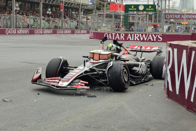"Formula 1-də növbəti qəza: "Haas" pilotu səddə çırpılıb