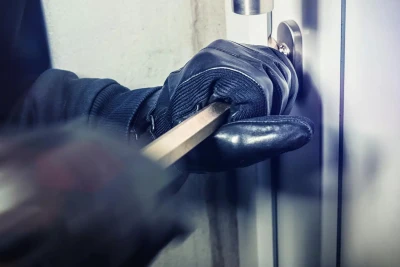 Bakıda 7600 manat dəyərində oğurluq edilib