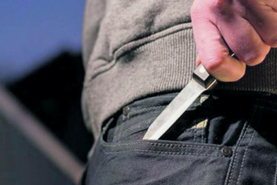 Bakıda gənc oğlan bıçaqlanıb