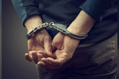 Paytaxtda 4 kondisioner oğurlanıb