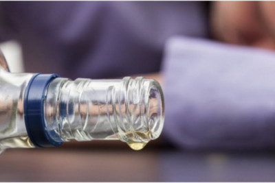 Şəfəq qəsəbəsində kişi intihar edib