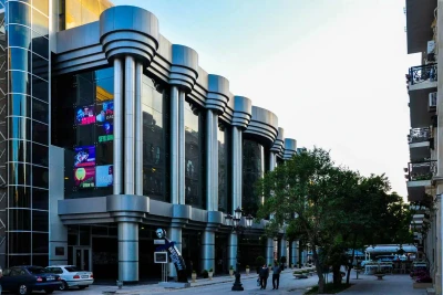 Gənc Tamaşaçılar Teatrı sentyabr repertuarını açıqlayıb