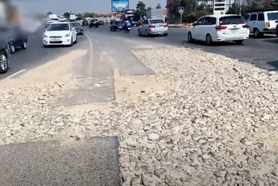 Xırdalan dairəsində yolun qazılması qəza şəraiti yaradır