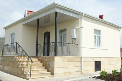 Bakıda 3 otaqlı həyət evi tikmək neçəyə başa gəlir?