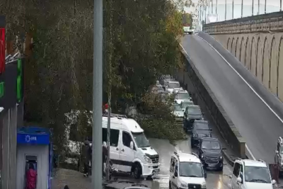 Xətaidə ağac aşdı, təhlükə yarandı