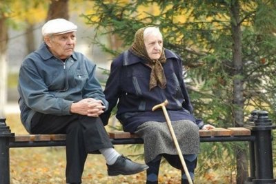 İşsiz qadın vəfat edən həyat yoldaşının pensiyasını ala bilərmi?
