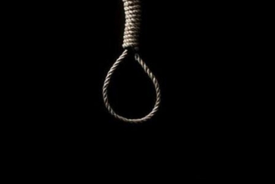 Bakıda dəhşət: Arvadını öldürdükdən sonra özünü asdı